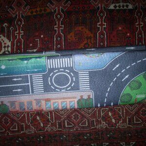 Kids Pretend Road Play Mat Town Roads Thin Felt Packable Buildings 32 x 27 in